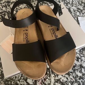 NWB Birkenstock Glenda size 37 black